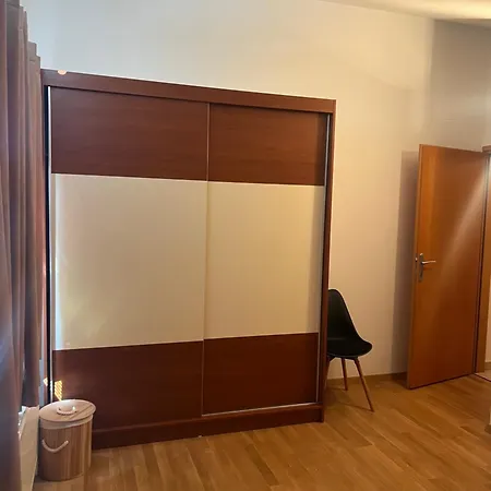 Apartament Iva *